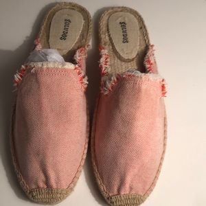 Espadrille mule flats
